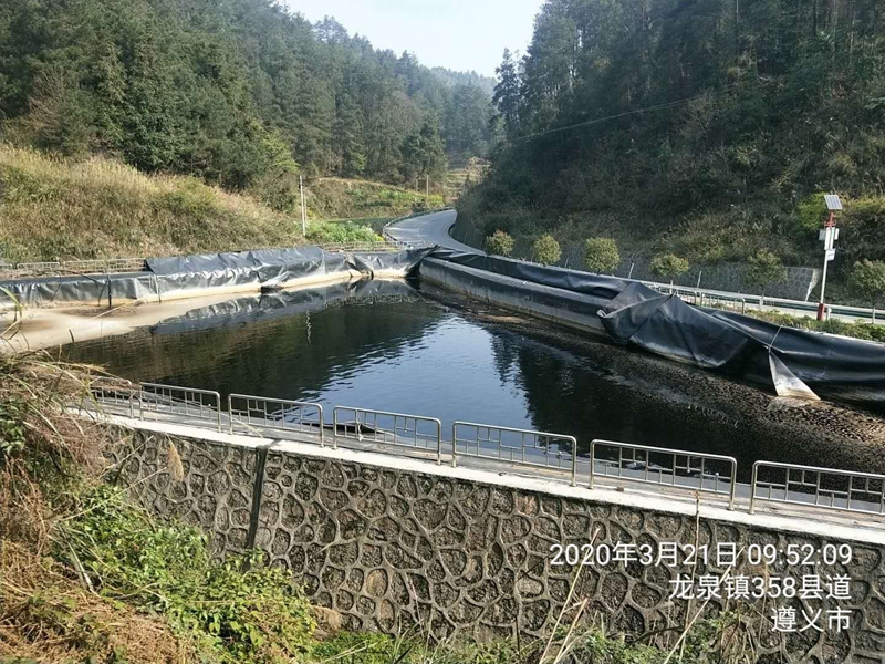 貴州鳳岡